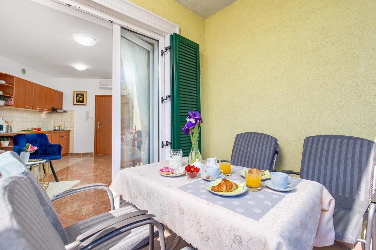 Light Summer Apartment With A Swimming Pool Opatija Exterior photo